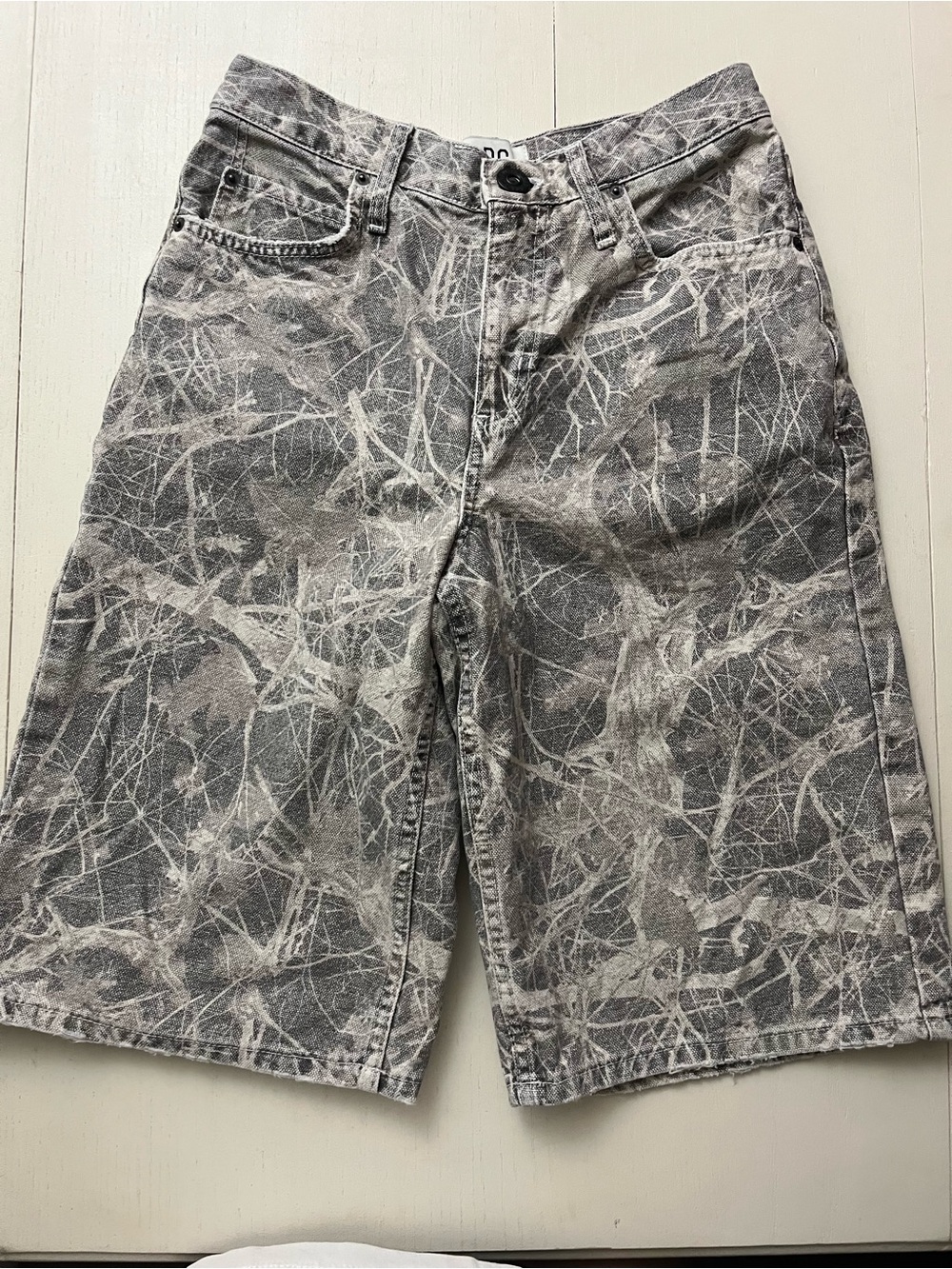 BDG Urban Outfitters Missouri Camo
Jorts Size 24W